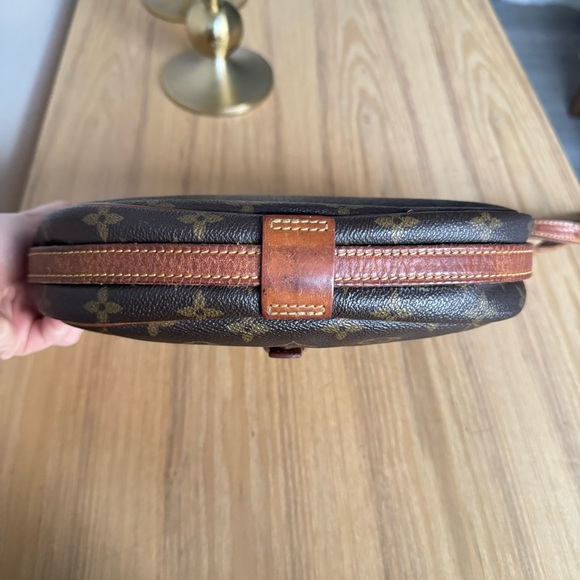 ✅AUTHENTIC✅LOUIS VUITTON JEUNEFILLE LE MM - Picture 9 of 14